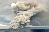 Gunung Berapi Tonga Menyemburkan Awan Vulkanik Setinggi 39 Km