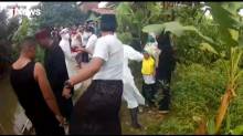 Belum Terima Hasil Swab, Ratusan Warga di Bekasi Tolak Pemakaman Jenazah Covid