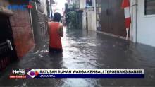 Hujan Deras Ratusan Rumah dan Jalan di Jakarta Tergenang Banjir
