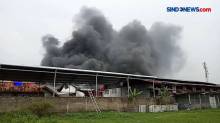 Pabrik Gorden di Neglasari Kota Tangerang Terbakar