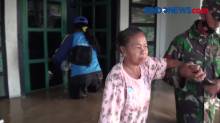 Tiga Desa Terendam Banjir, Petugas Evakuasi Lansia