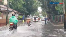 Banjir Setinggi 40 Cm di Pisangan Timur, Pulo Gadung