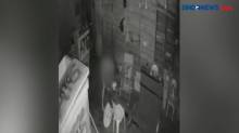 Video Viral Pria Maling Ikan di Kepri Terekam CCTV