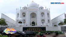 Masjid Ramlie Musofa Terinspirasi Taj Mahal di Jakarta