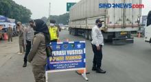 Razia Penyekatan Bandung dan Purwakarta Puluhan Kendaraan Diputar Balik