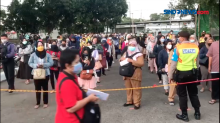 Pemberlakuan STRP, Antrean Pemeriksaan Dokumen Berlangsung Tertib di Stasiun Bekasi