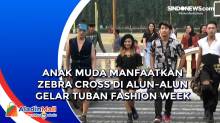 Anak Muda Manfaatkan Zebra Cross di Alun-alun Gelar Tuban Fashion Week