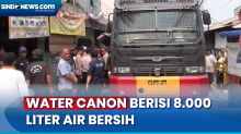Krisis Air Bersih, Polsek Kalideres Kirim Water Canon untuk Bantu Warga