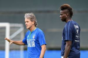 Mancini Beri Harapan kepada Balotelli untuk Bela Lagi Italia