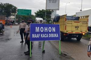Angkut Pemudik dari Jakarta, Polisi Amankan 15 Kendaraan Travel Liar