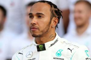 Lewis Hamilton: Makin Banyak Fans, Atmosfer Balapan Tercipta