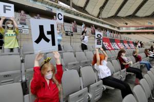 Insiden Boneka Seks, FC Seoul Didenda karena Pelanggaran Serius