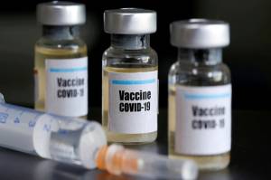 Profesor Harvard Yakin Vaksin Covid-19 Tersedia Tahun Depan