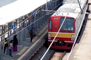 Hari ini Pengguna KRL Commuter Line Meningkat 8% Dibanding Pekan Lalu
