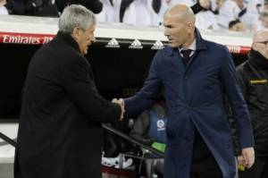 Fokus Benahi Madrid, Zidane Tidak Pedulikan Perang Dingin Setien