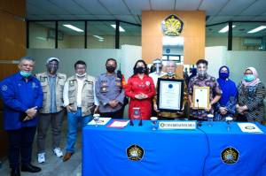 Cegah Narkoba di Kampus, UP Raih Penghargaan P4GN dari BNN
