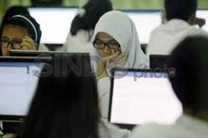 Jabar Pastikan Siswa SMA/SMK Tidak Mampu Terima Bantuan Kuota Internet