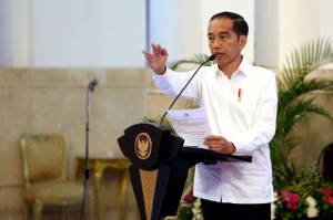 Presiden Jokowi: Indonesia Lagi Krisis, Aturan Jangan Berbelit-belit