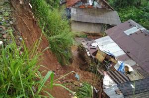 Bogor Dikepung Bencana, Wakil Bupati Perintahkan Tertibkan Bangunan di Kawasan Wisata