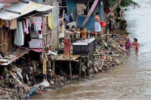 Pegangan! Indonesia Bakal Dihantam Badai Kemiskinan dan Pengangguran