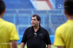 Pelatih Arema FC Sambut Hangat Kembalinya Bruno Smith