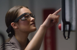 Apa Kabar Google Glass? Masih Ada Kok, tapi Khusus Dipakai untuk Bisnis Aja!