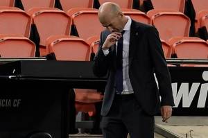 Zidane Tetap Bela Pemain Real Madrid walau Kalah Memalukan