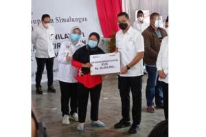 Bank Mandiri Salurkan Bansos di Provinsi Sumatera Utara