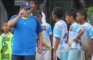 Kisah Maradona Batal Kunjungan ke Makassar karena Berbau Pilkada