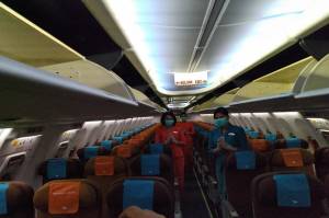 Garuda Indonesia Terus Terapkan Protokol Kesehatan di Dalam Kabin