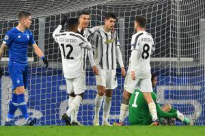 Alex Sandro Akui Milan Hebat, tapi Juventus yang Bakal Juara Serie A