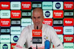 Ditanya Bakal Merotasi Pemain Lawan Granada, Zidane: Kalian buat Saya Tertawa