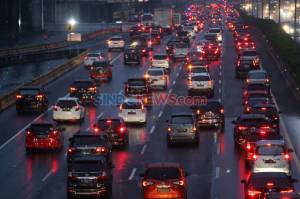 Siap-siap! Besok Ratusan Ribu Kendaraan Irit-iritan Balik Jakarta
