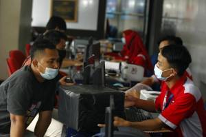 Meski Pandemi Pengiriman Barang Menggunakan JNE Tetap Cepat Sampai ke Dusun