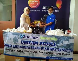 Unifam  Bagikan Bantuan ke Korban Banjir  di Kalimantan Selatan