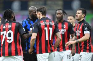 Ibra Kartu Merah dan Tendangan Bebas Eriksen Bantu Inter Singkirkan Milan