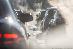 Cara untuk Memastikan Emisi pada Kendaraan tetap Aman dan Sesuai Aturan