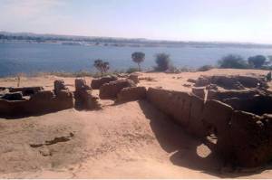 Arkeolog Temukan Reruntuhan Kuil dan Benteng Romawi Kuno di Mesir