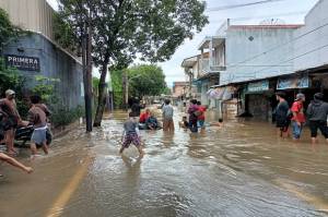 Rumah Wanita Emas di Bangka Jakarta Selatan Terendam Banjir