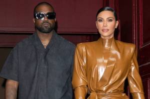 Ganti Nomor, Kim Kardashian Hanya Bisa Hubungi Kanye West lewat Petugas Sekuriti