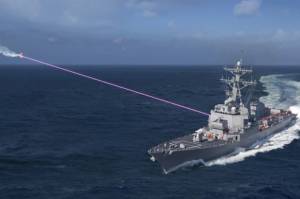 Kapal Perang AS akan Dipersenjatai Laser Pemburu dan Pembakar Drone