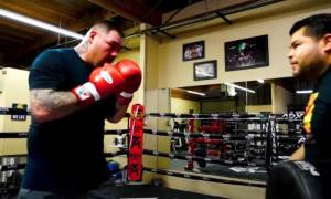Andy Ruiz Gempal Ancam Tyson Fury: Aku Mau Sabuk WBC!