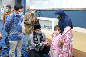 Anies Baswedan Bersama Bank DKI Luncurkan Kartu Anak Jakarta