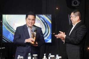 Menteri BUMN Erick Thohir, Kementerian, Lembaga dan Perusahaan Terima Penghargaan iNews Maker Awards 2021