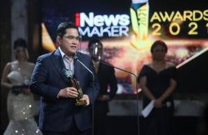 Dapat Penghargaan iNews Maker Awards 2021, Ini Janji Erick Thohir