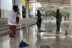 Jelang Ramadhan, Forkomfinda Kabupaten Bekasi Serentak Bersihkan Masjid