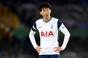 Mourinho Didepak Tottenham, Son Heung-min Minta Maaf