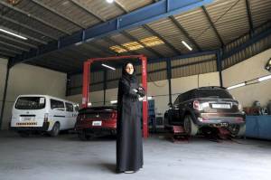Ini Dia Sosok Mekanik Perempuan Pertama di Uni Emirat Arab