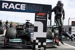 Formula 1: Lewis Hamilton Kampiun GP Portugal 2021