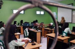 Sekolah Tatap Muka di Jakarta Hanya Kelas Praktik